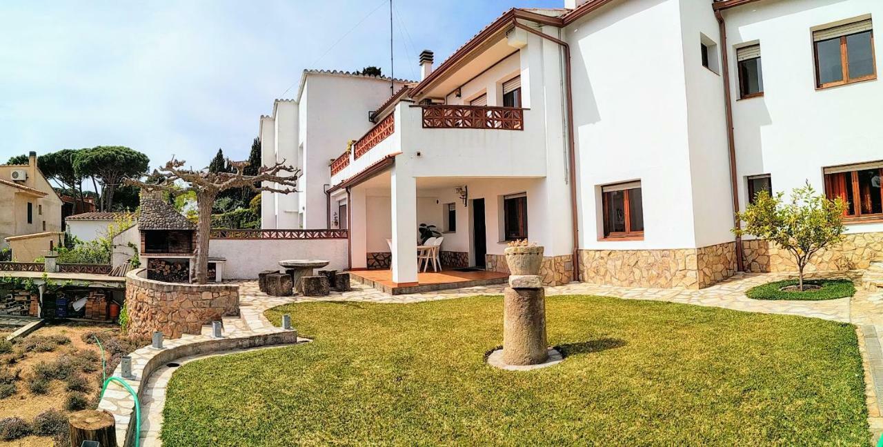 Vacay Apartamento Montgo, Agradable Jardin! En Costa Brava L'Escala! Εξωτερικό φωτογραφία
